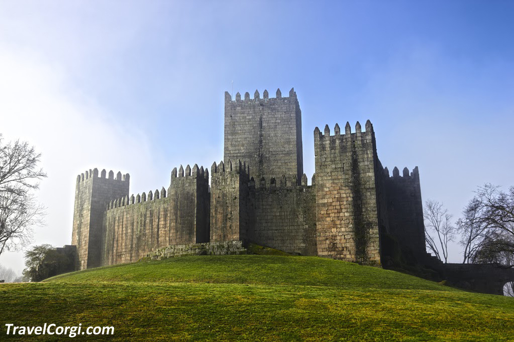 Castelo de Guimarães As A National Monument